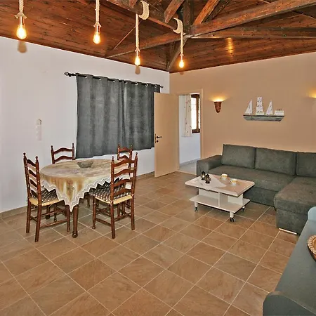 Vila Efi's