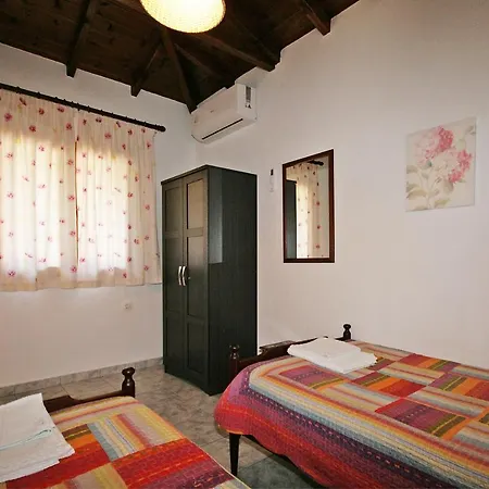 Efi's Villa Vourvourou